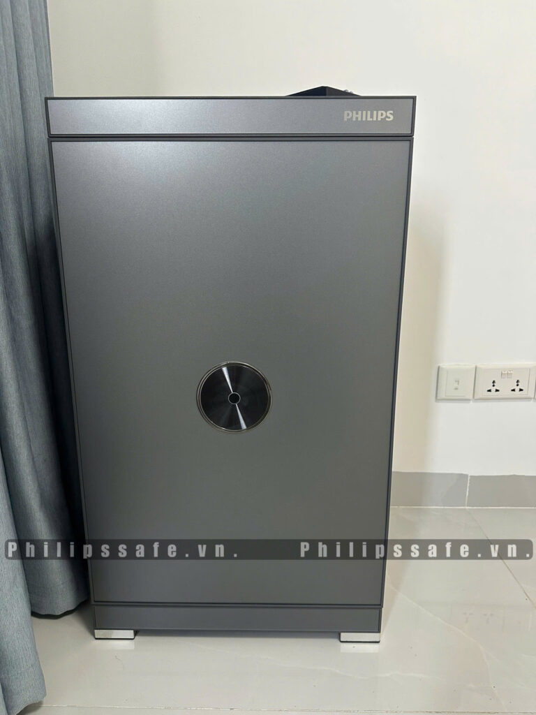 Két Philips SBX602 8CU.3